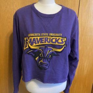Minnesota MN Mankato State University Crop Cropped Purple Sweatshirt S Mavericks